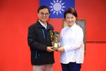 獻獎---臺中市政府都市發展局局獲2021年建築園冶獎-