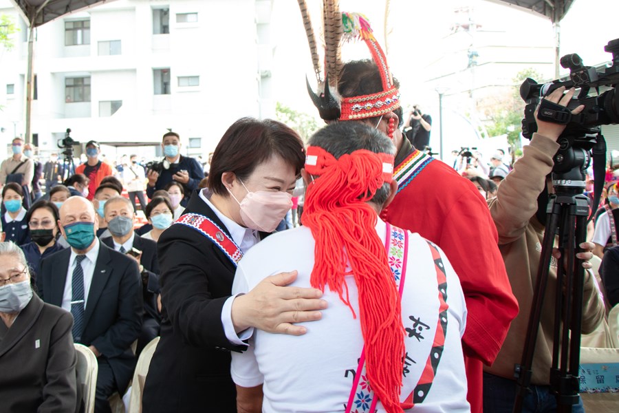 霧峰花東及太平自強兩新村捐贈落成典禮