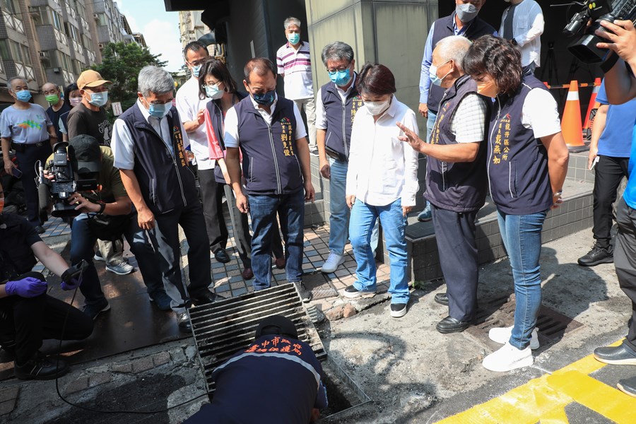 台中加強防汛 視察水溝清淤 感謝幕後環保英雄