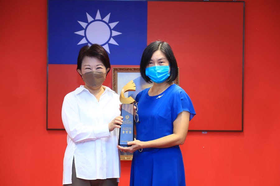 111年度教育部教學卓越獎--金質獎-烏日溪尾國小