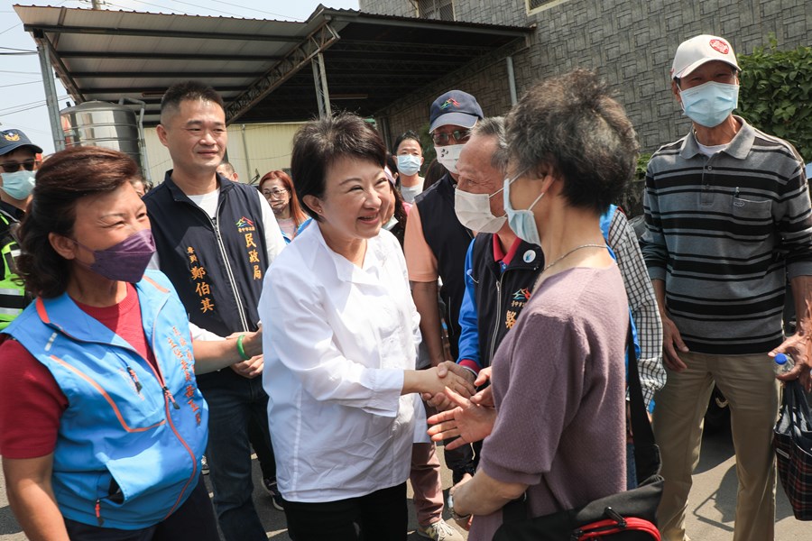 大里區「大里瓦磘福德宮」重建20週年慶典及贈匾儀式 (1)