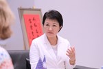 美國姊妹市新罕布夏州曼徹斯特市克萊格(Joyce Craig)市長一行蒞府拜會盧市長--TSAI (25)