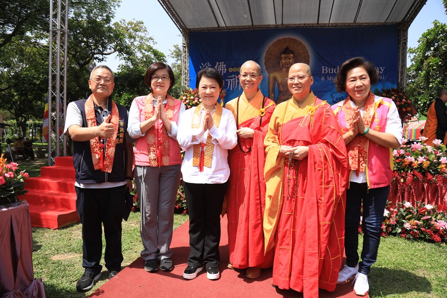 大台中佛教會慶祝112年度佛誕節舉行佛教會所屬各寺院聯合「浴佛法會典禮」--TSAI (45)