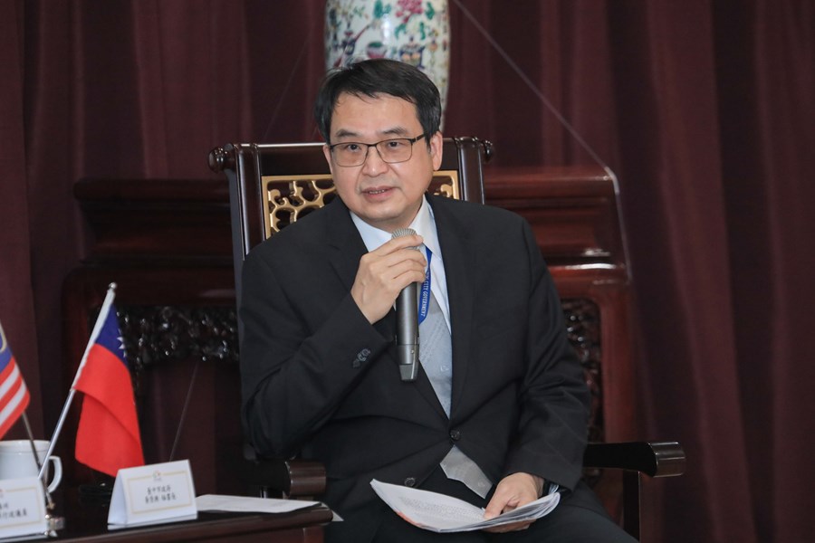 馬來西亞柔佛州李廷漢州行政議員一行蒞府拜會 (8)