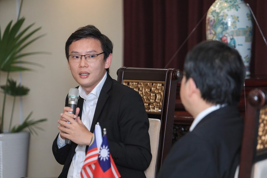 馬來西亞柔佛州李廷漢州行政議員一行蒞府拜會 (14)