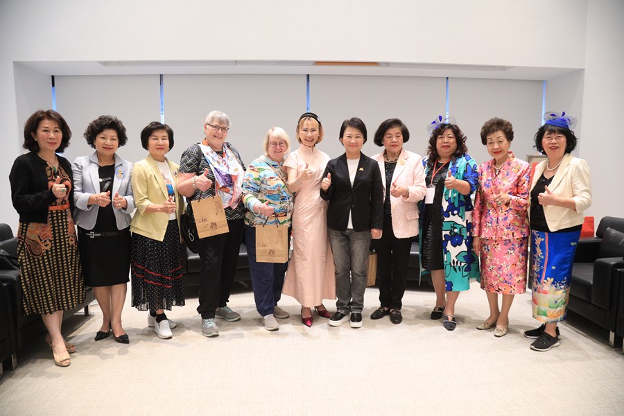 國際蘭馨交流協會國際總會(SI)主席等一行蒞府拜會市長--TSAI (49)