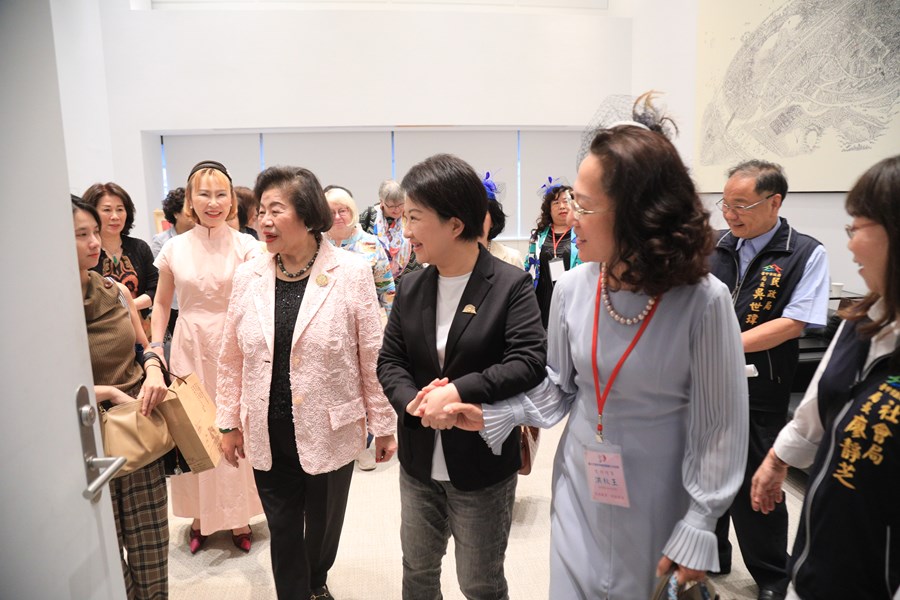 國際蘭馨交流協會國際總會(SI)主席等一行蒞府拜會市長--TSAI (55)