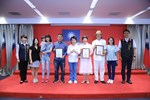 頒獎--頒授文化資產登錄證書--與市長大合照