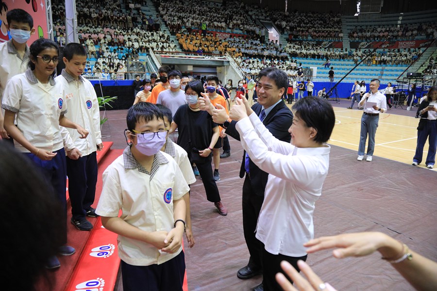 台中市111學年度中等以上學校模範生與市長合影--TSAI (16)