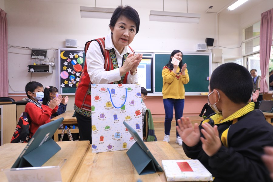 市長到梨山國中小關心學童教育--TSAI (35)