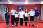 臺中市榮獲中華民國第62屆中小學科學展覽會第一名---臺中市私立普霖斯頓國民小學--與市長大合照