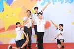 台中市111學年度國中小學校畢業生市長獎合影活動--TSAI (1)