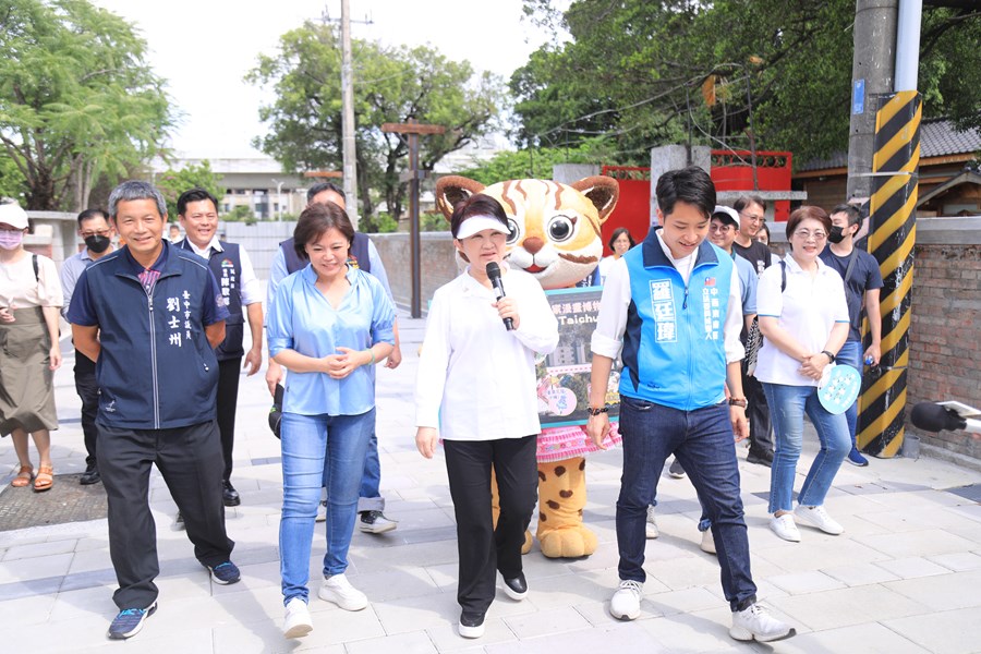 盧市長開箱介紹國漫館基地--TSAI (34)