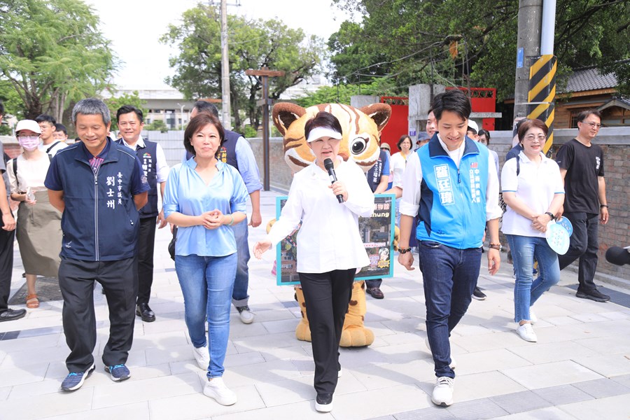 盧市長開箱介紹國漫館基地--TSAI (38)