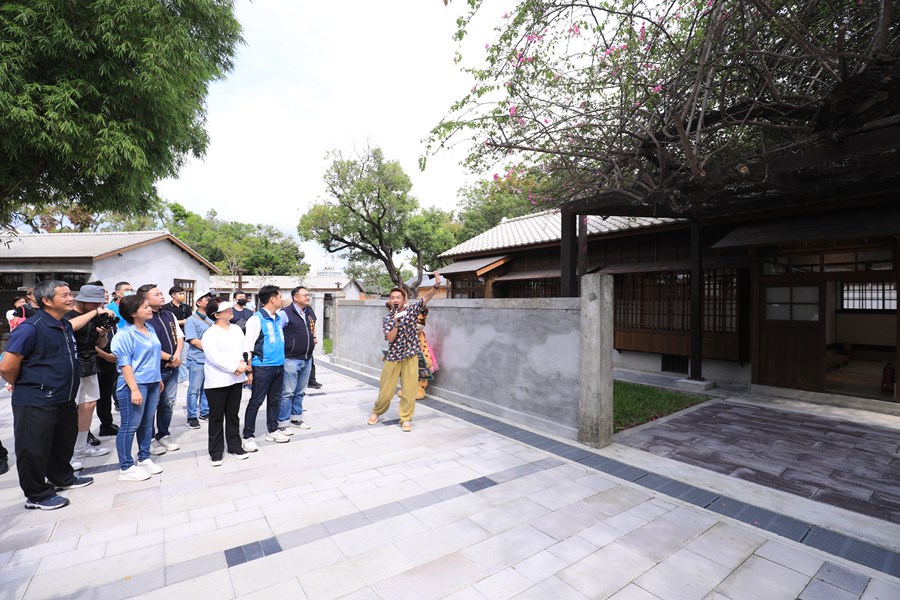 盧市長開箱介紹國漫館基地--TSAI (41)