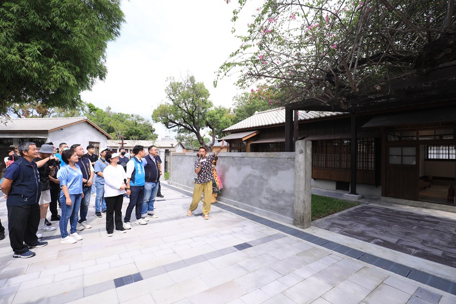 盧市長開箱介紹國漫館基地--TSAI (42)