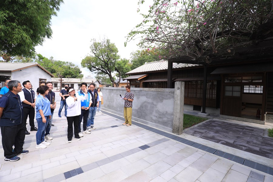 盧市長開箱介紹國漫館基地--TSAI (46)