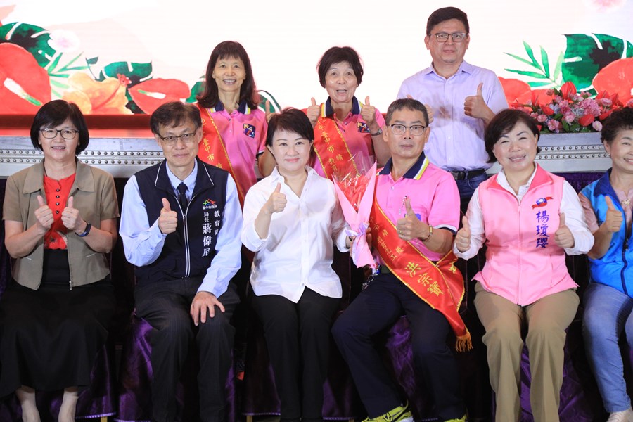 112年台中市績優教育志工暨績優交通導護志工表揚活動--TSAI (87)