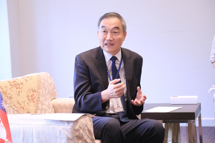 加拿大卑斯省本拿比市議會李燦明(Richard Lee)市議員一行蒞府拜會市府---TSAI (2)