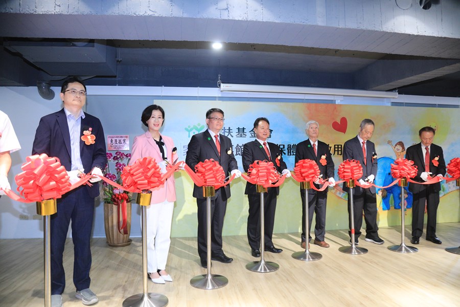 財團法人台灣兒童暨家庭扶助基金會《家扶故事館暨兒保體驗館》啟用典禮--TSAI (24)