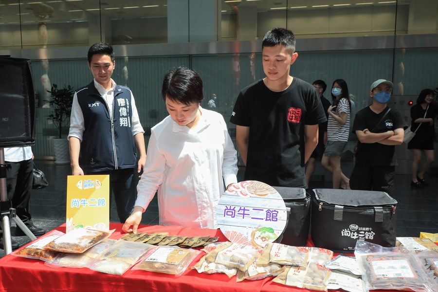 十大火鍋燒烤店家票選結果公布暨壓軸抽獎記者會 (68)