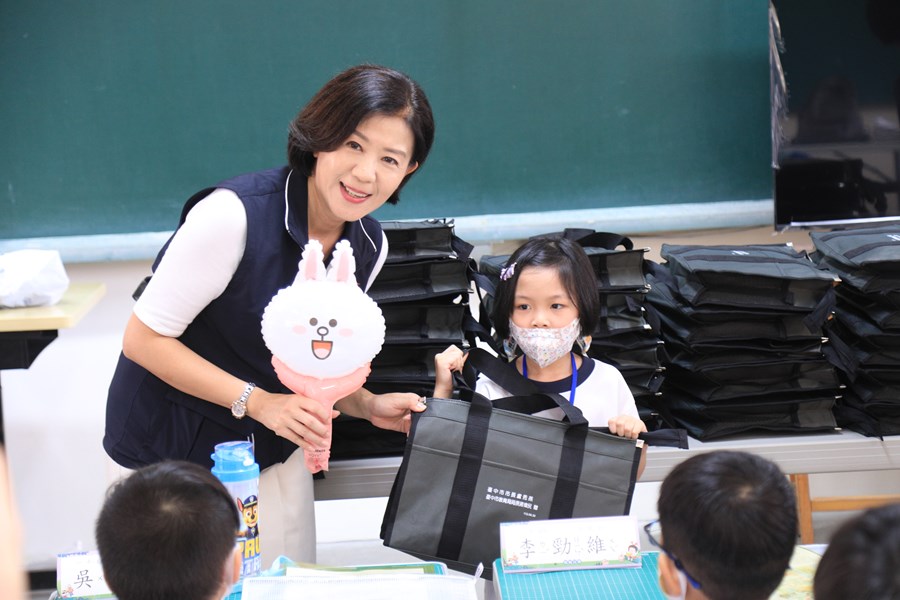 台中市北屯區廍子國小開學日視察--TSAI (76)