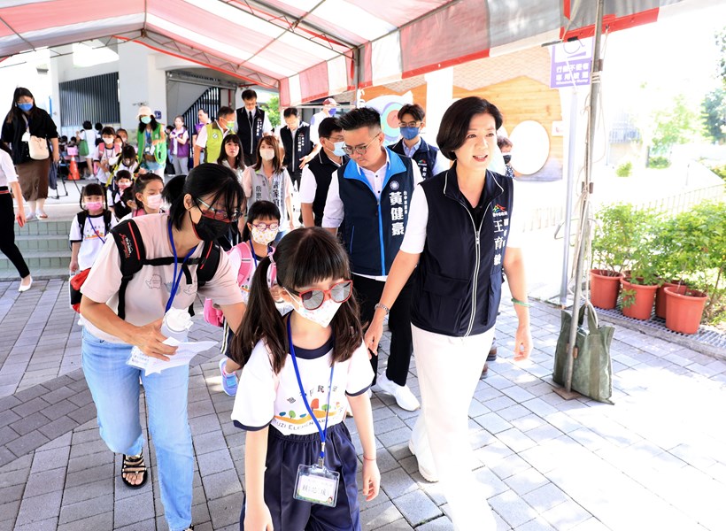 台中市北屯區廍子國小開學日視察--TSAI (1)