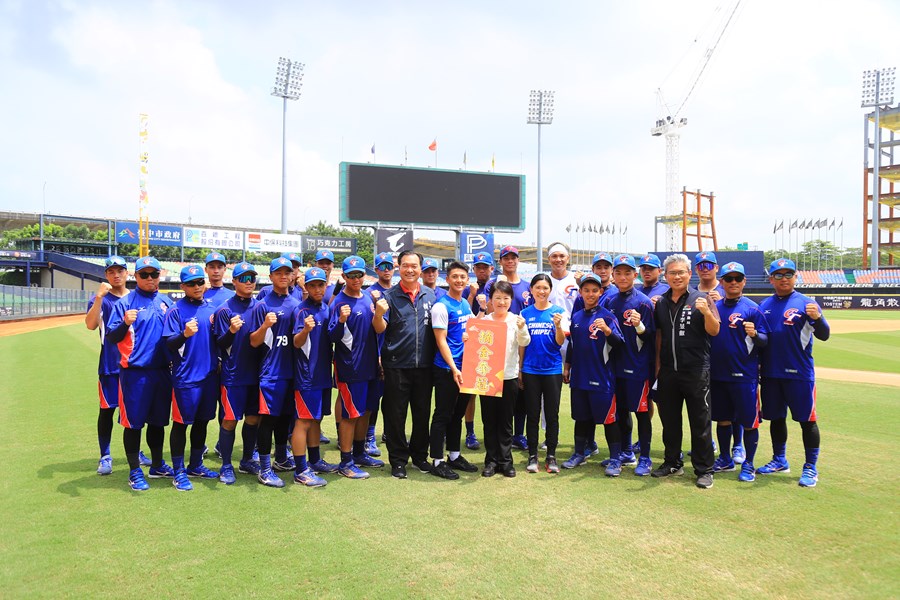 盧市長為中華隊參加2023年U18世界盃青棒錦標賽賽前勉勵--TSAI (2)