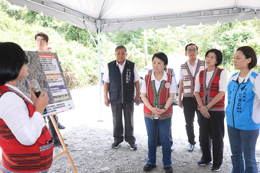 視察和平區雪山坑環線步道整建工程 (1)