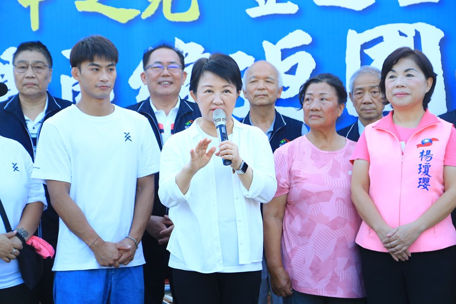 台中之光亞運金牌國手楊勇緯返國歡迎會--TSAI  (31)