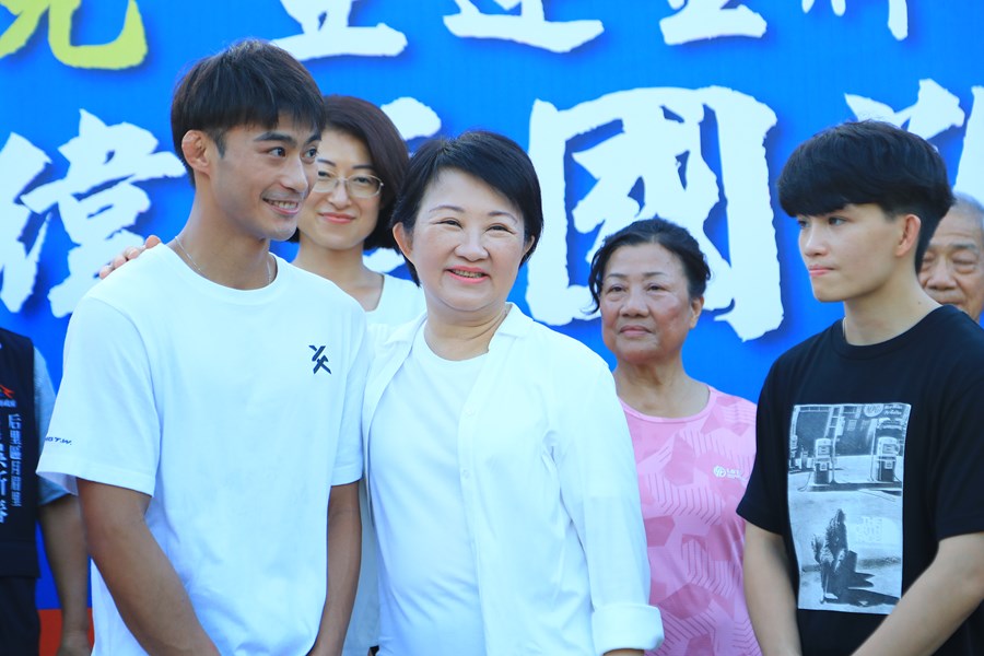 台中之光亞運金牌國手楊勇緯返國歡迎會--TSAI  (57)