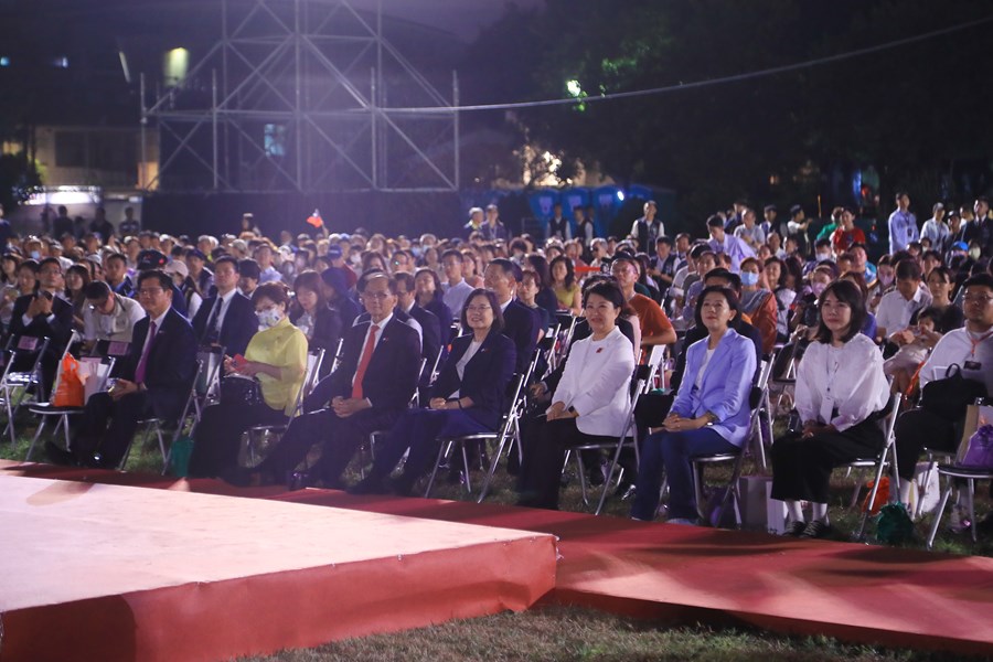 112年國慶焰火在台中-璀璨國慶之夜--TSAI (113)