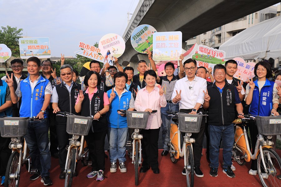 「鐵道路廊台3跨越自行車橋工程」完工視察祈福典禮--TSAI (122)